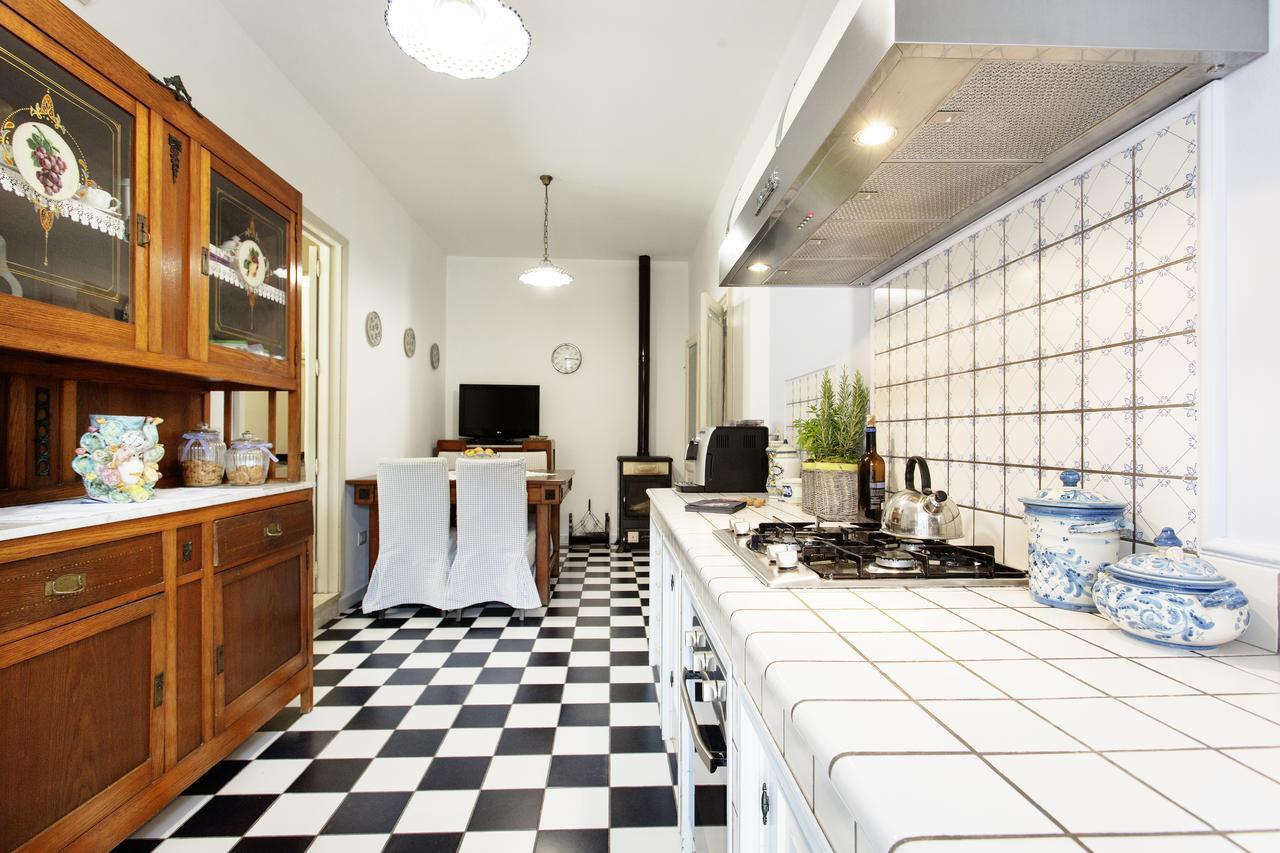 Dimora Birulla Bed and Breakfast Modica Buitenkant foto